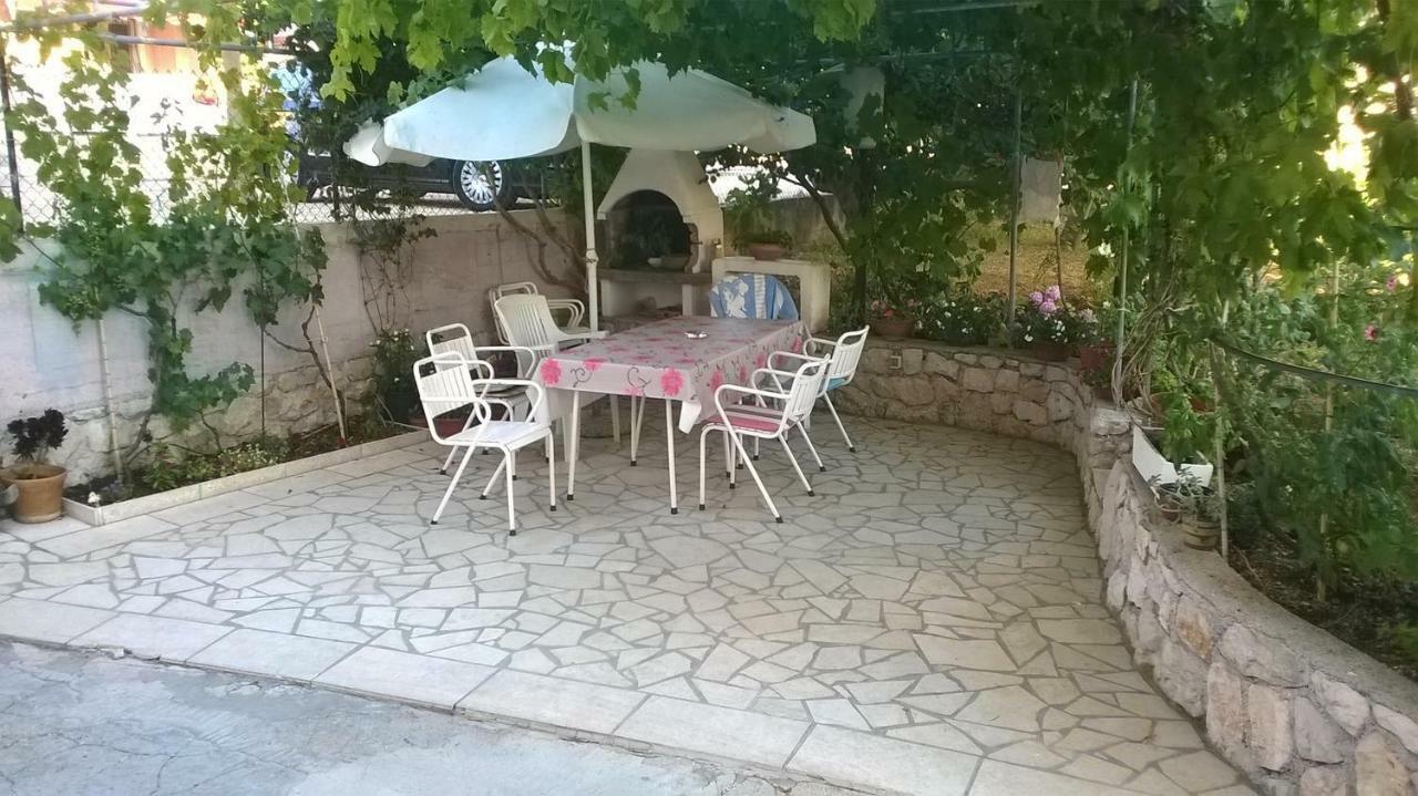 Apartments By The Sea Barbat, Rab - 17620 Barbat na Rabu ภายนอก รูปภาพ